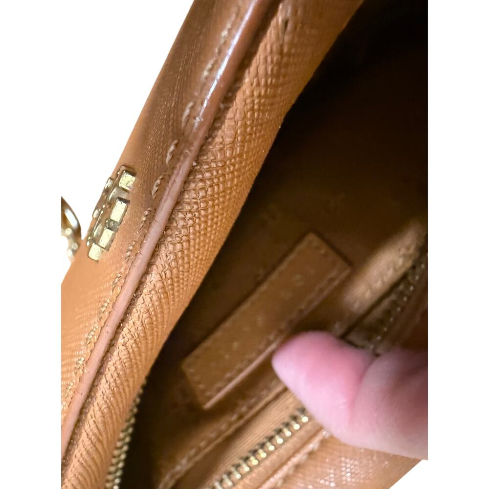 Tory Burch Emerson Crossbody Bag - Picture 6 of 10